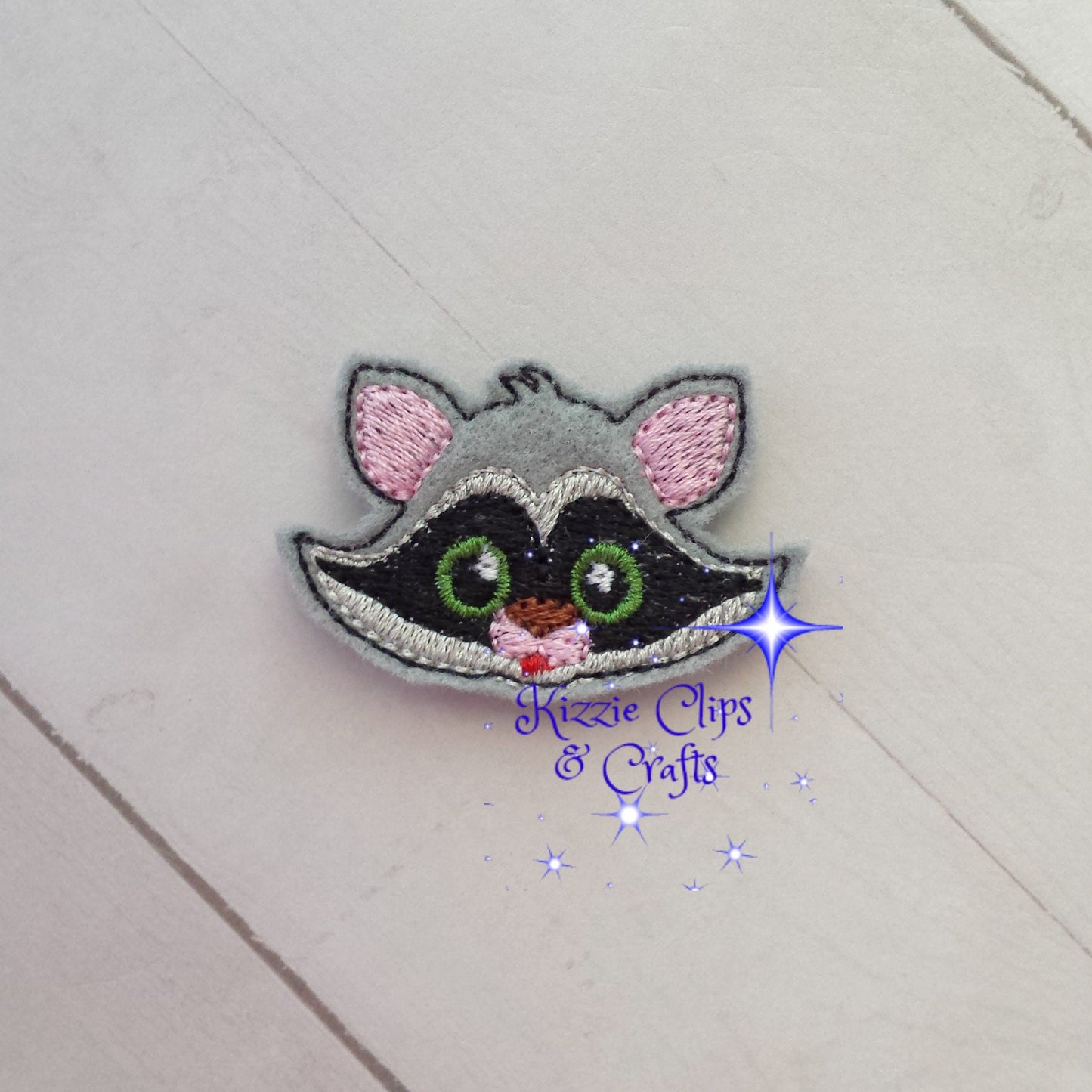 Forest Friend Raccoon Roccy Head
